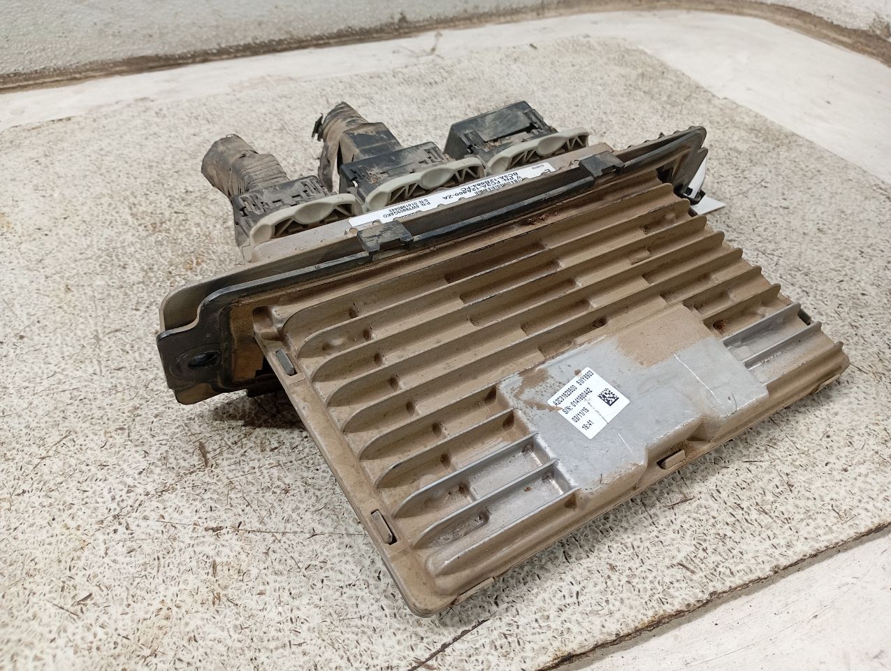 Part image 4