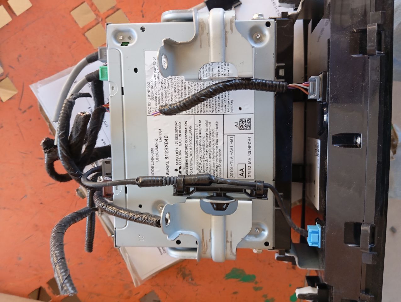 Part image 4