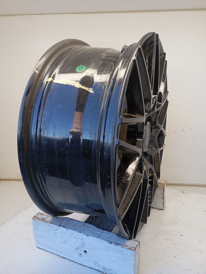 Part image 15