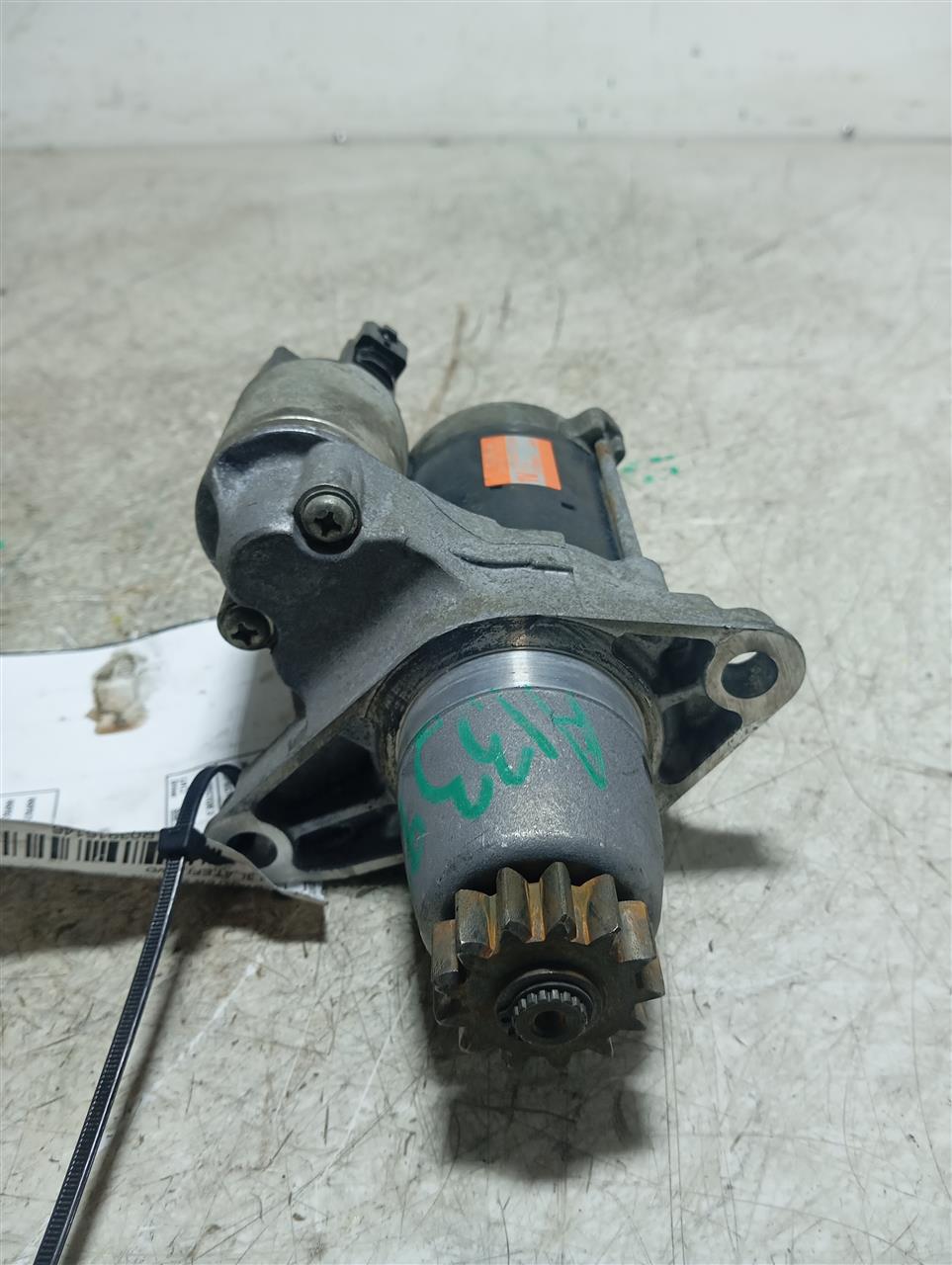 Part image 4
