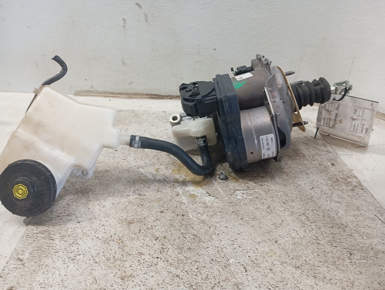 Part image 10