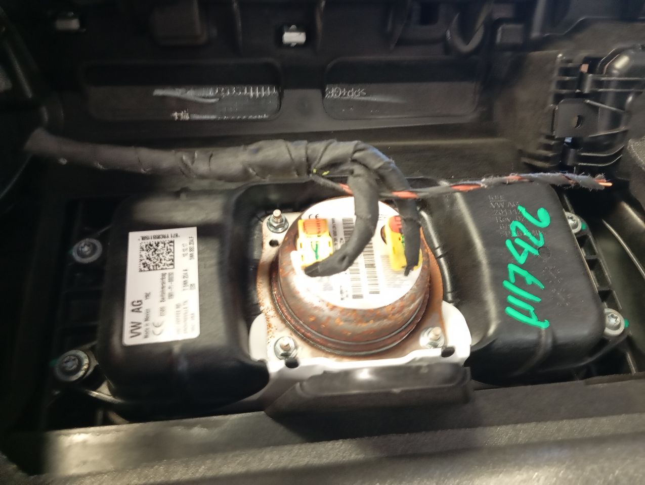 Part image 4