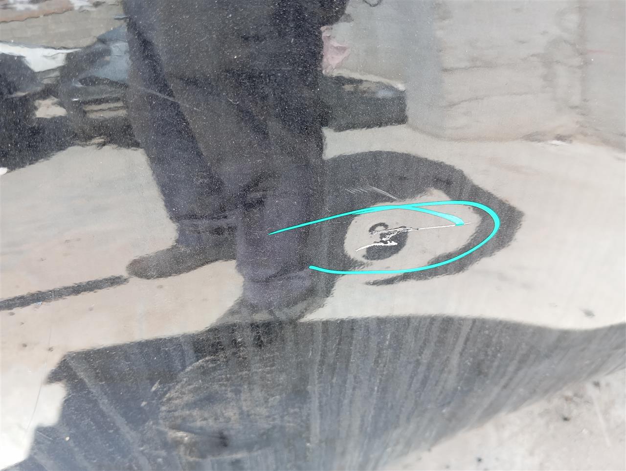 Part image 3