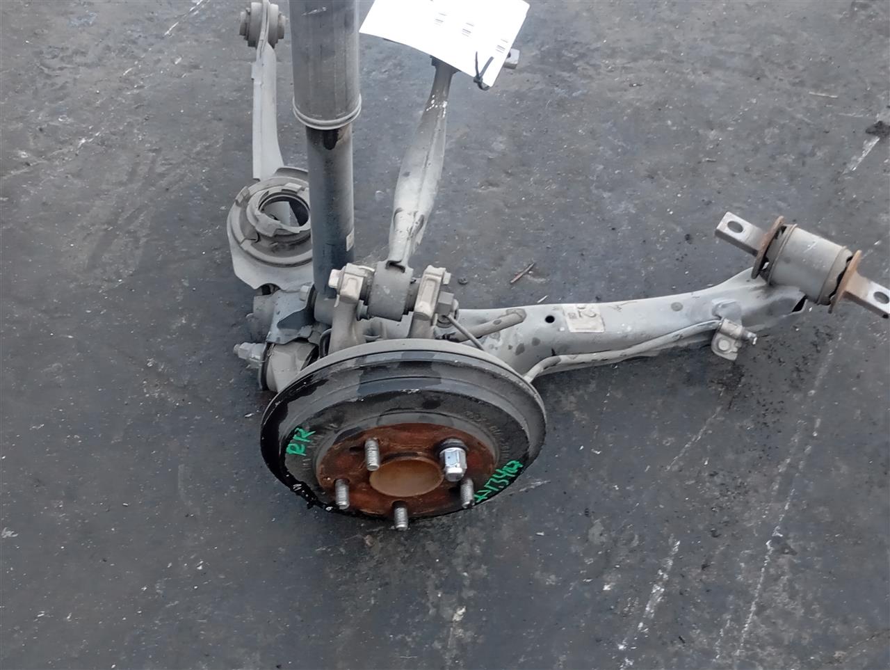 Part image 3