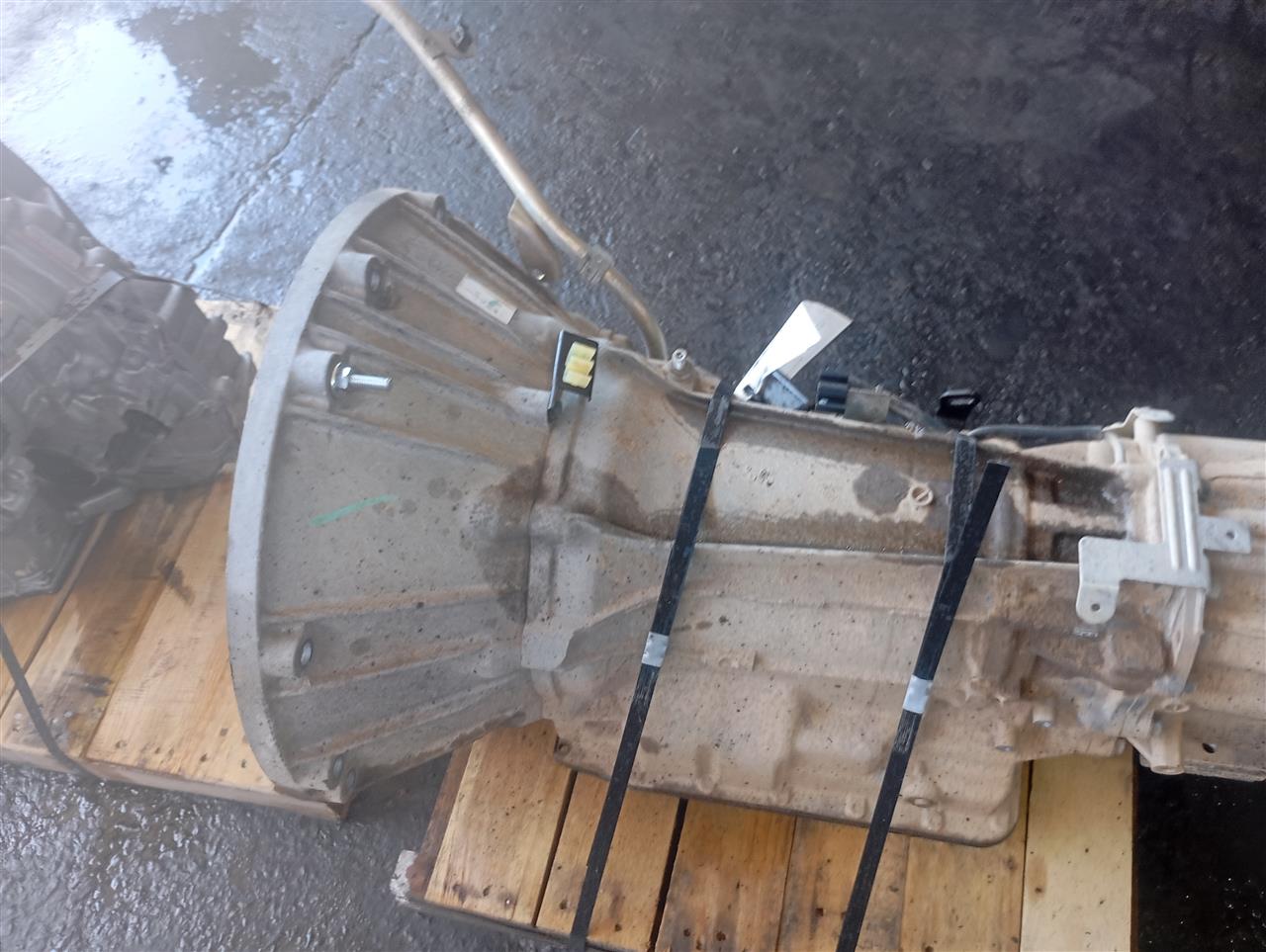 Part image 7