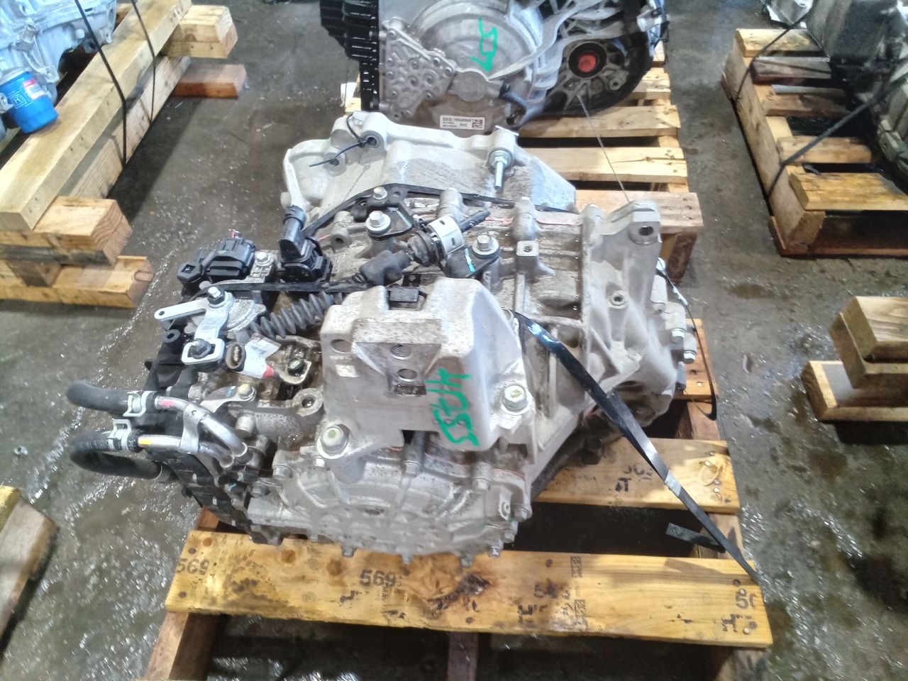 Part image 4