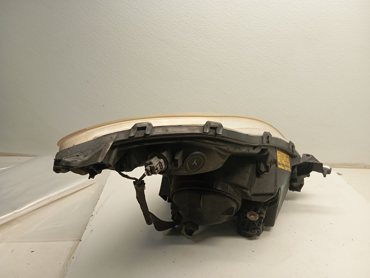 Part image 3