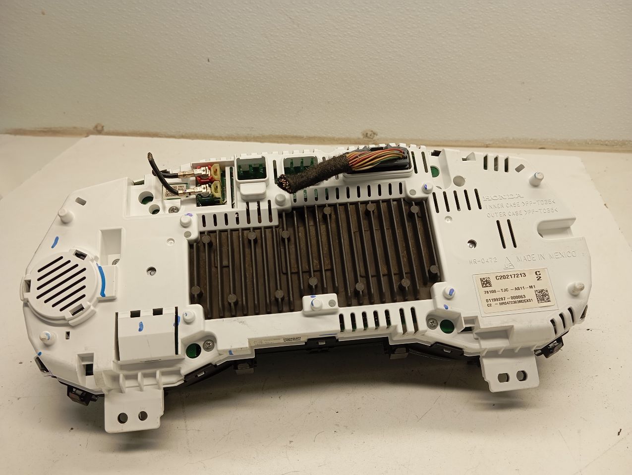 Part image 4