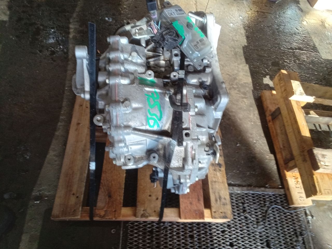 Part image 4
