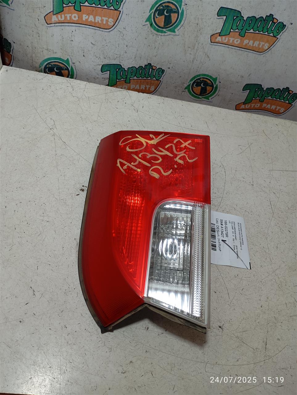 2016 General Motors TERRAIN Tail Lamp