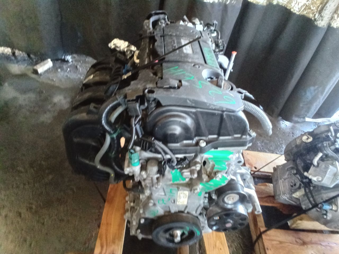 Part image 3