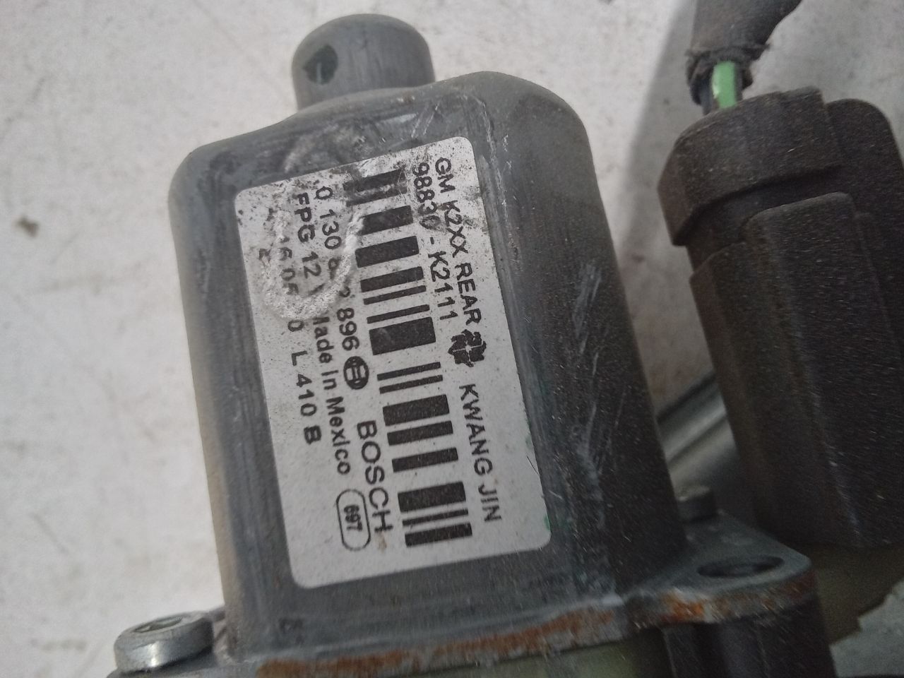 Part image 2
