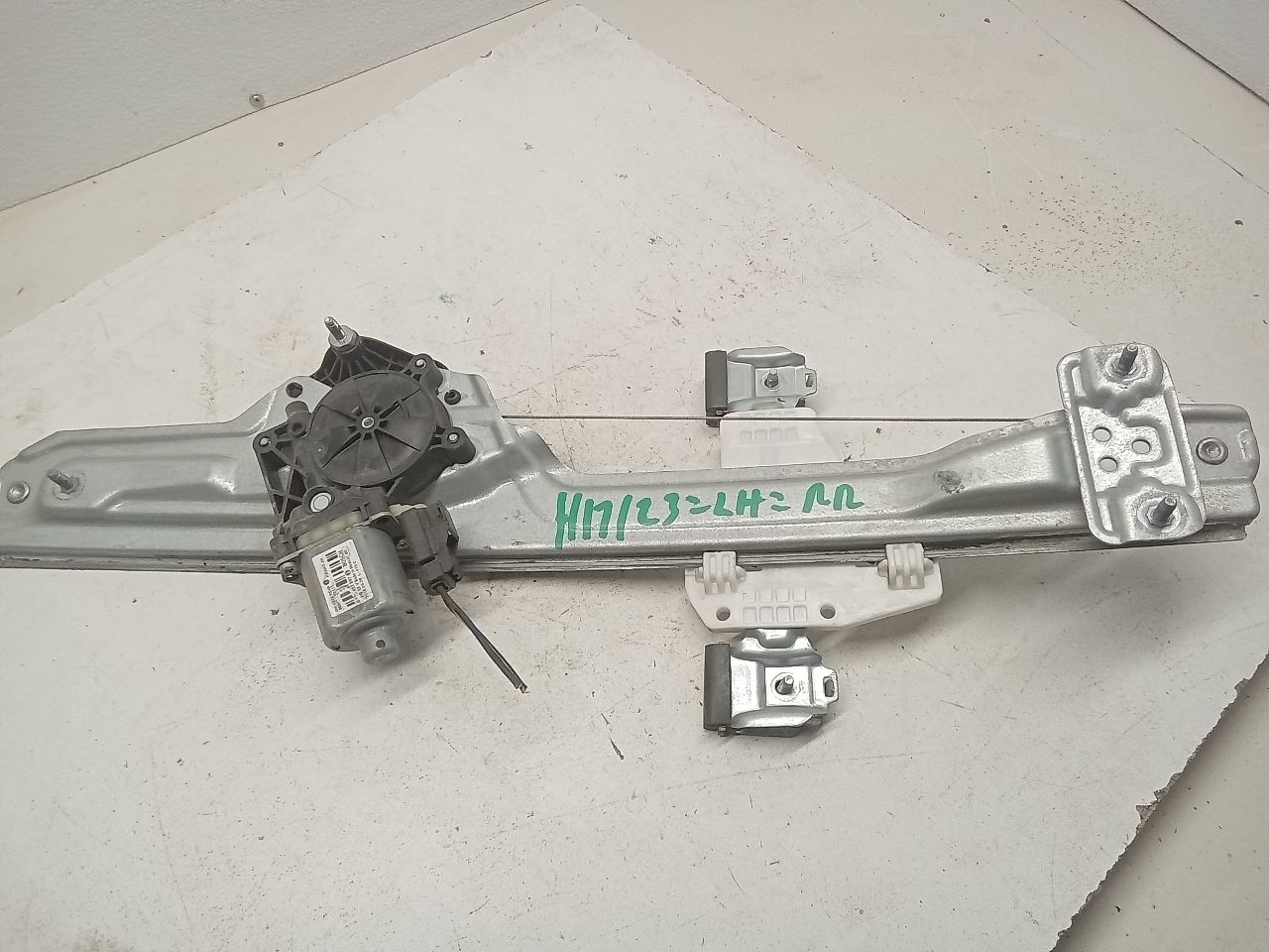 Part image 1