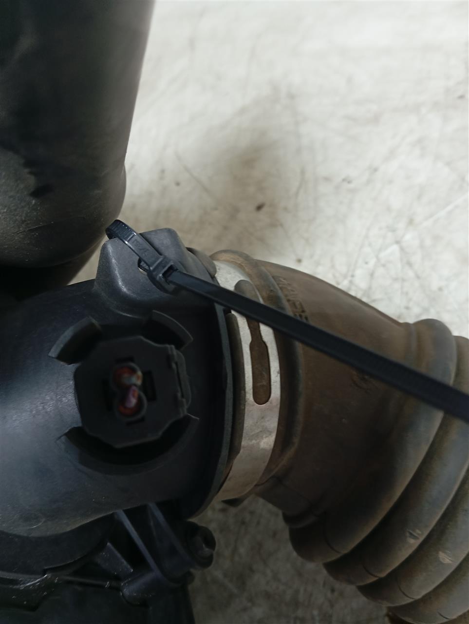Part image 12