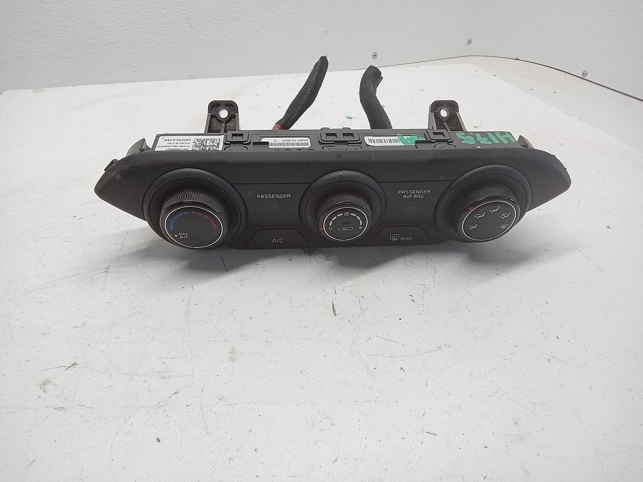 2023 Kia FORTE Temp Control