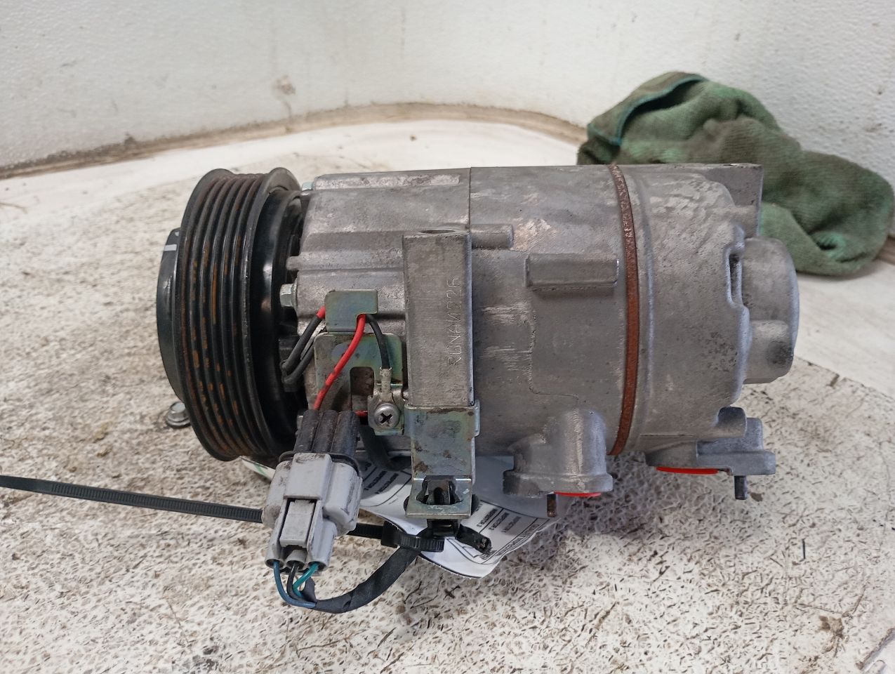 Part image 10