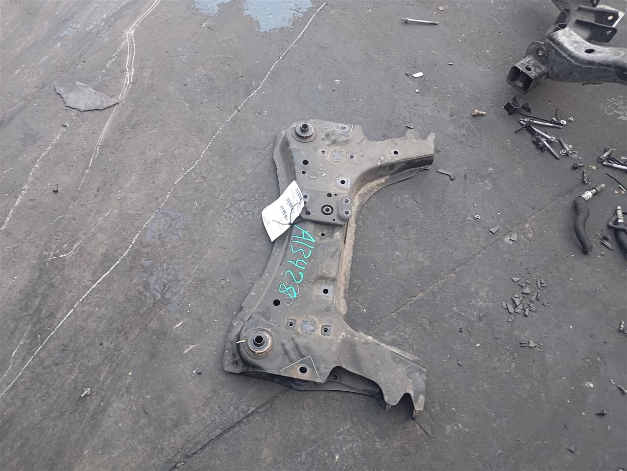 Part image 3