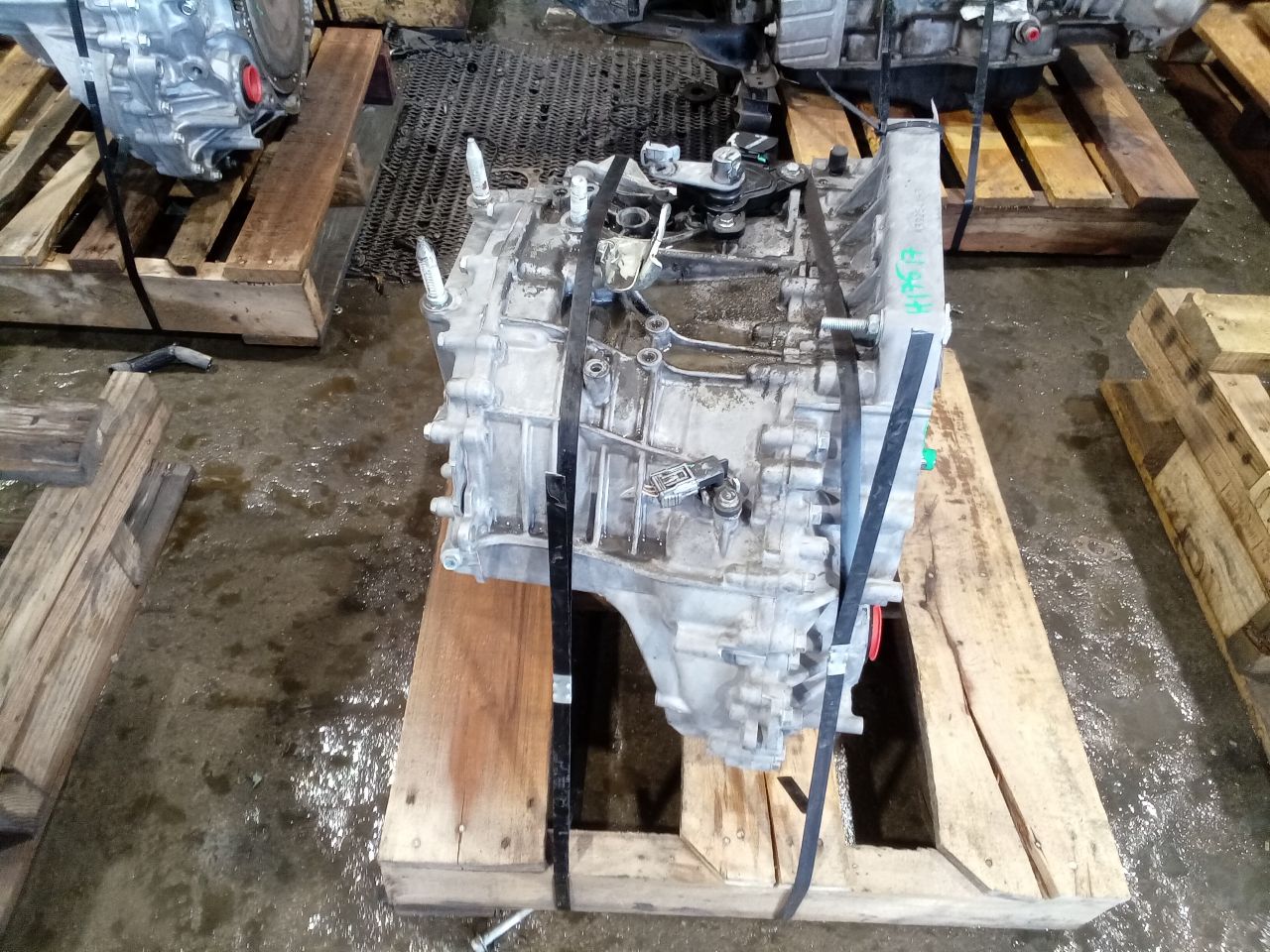 Part image 13