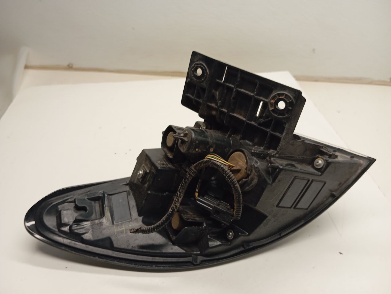 Part image 6