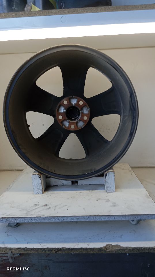 Part image 8