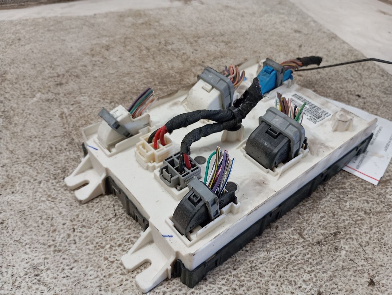 Part image 3