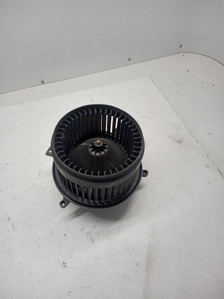 2015 Jeep GRAND CHEROKEE Blower Motor