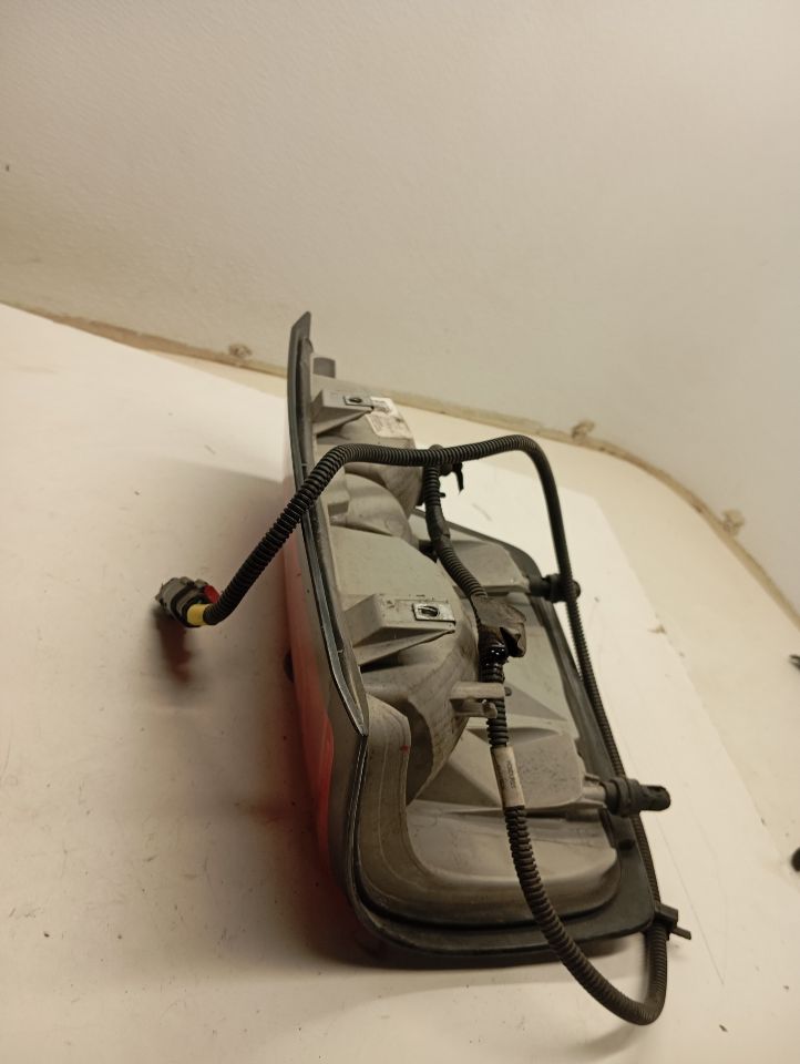 Part image 8