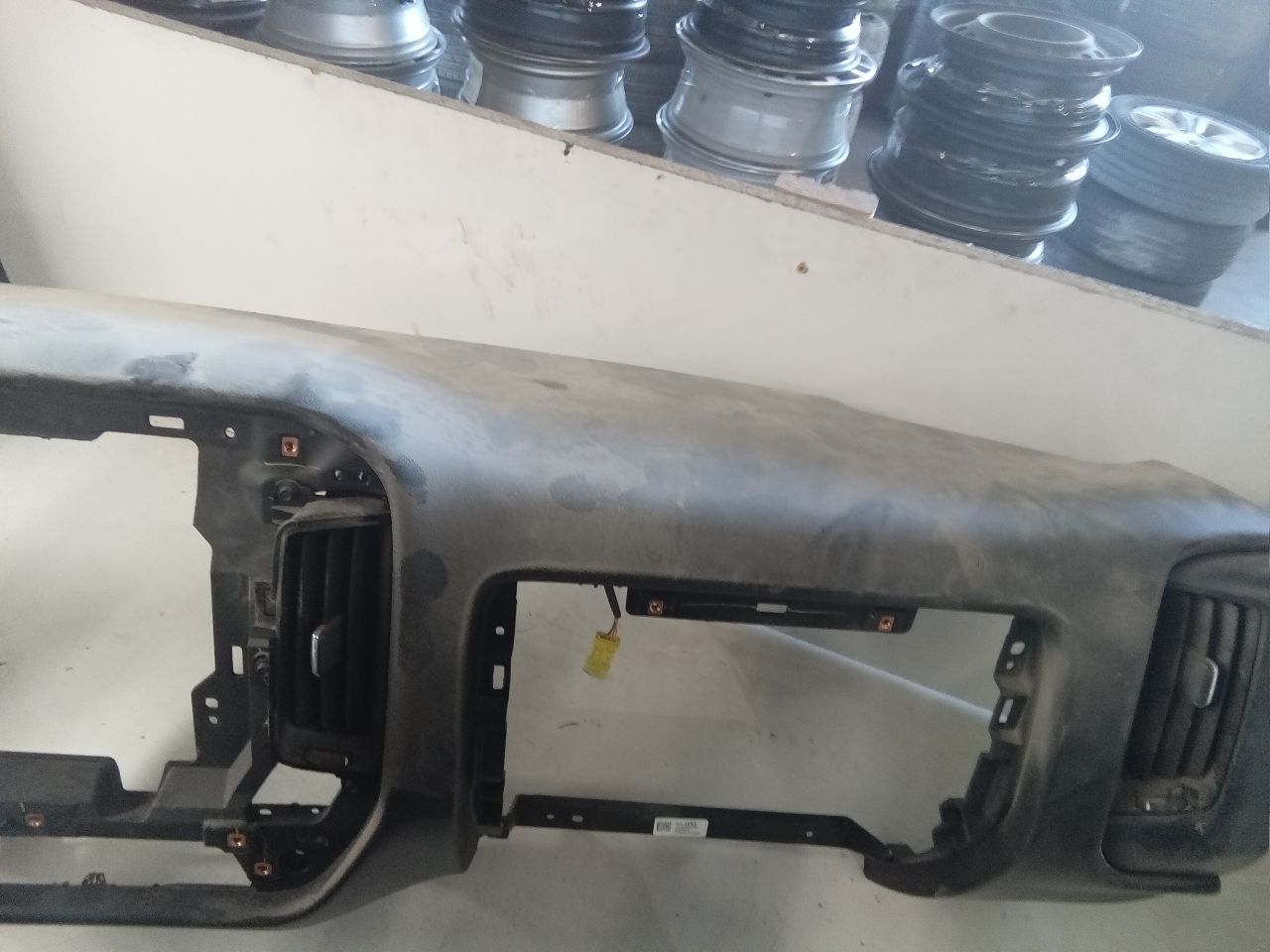 Part image 4
