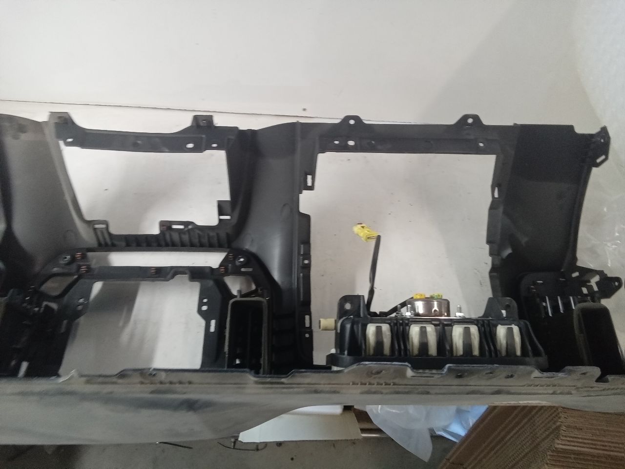 Part image 6