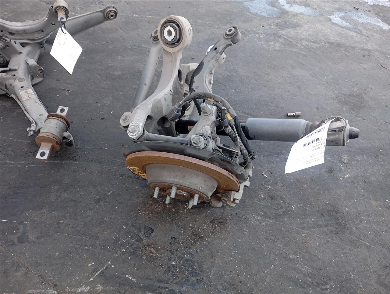 Part image 3