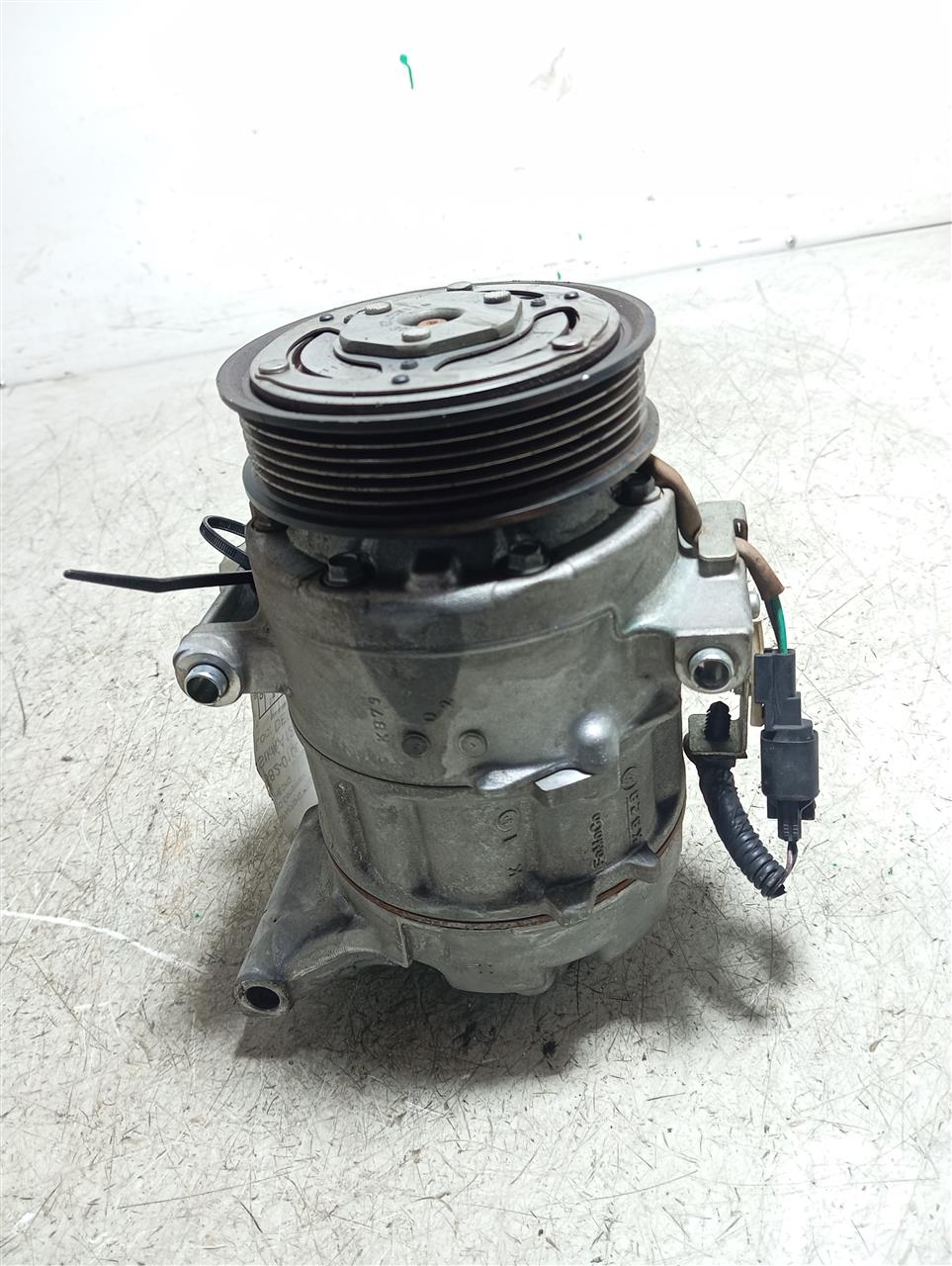 Part image 3
