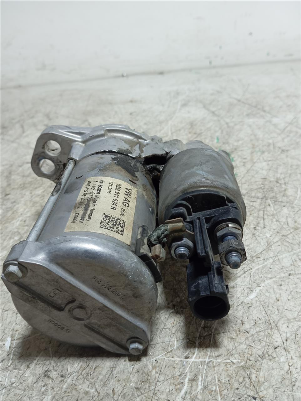 Part image 4