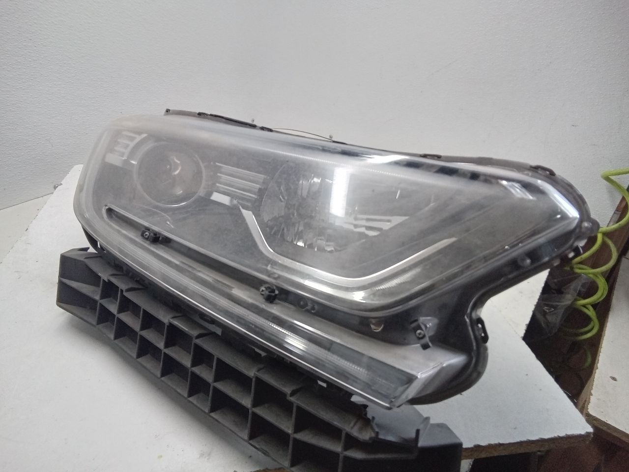 Part image 3