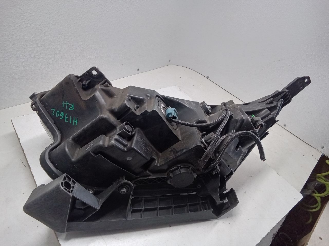 Part image 5