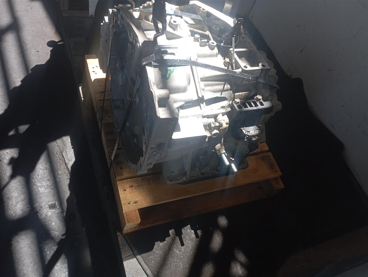 Part image 3