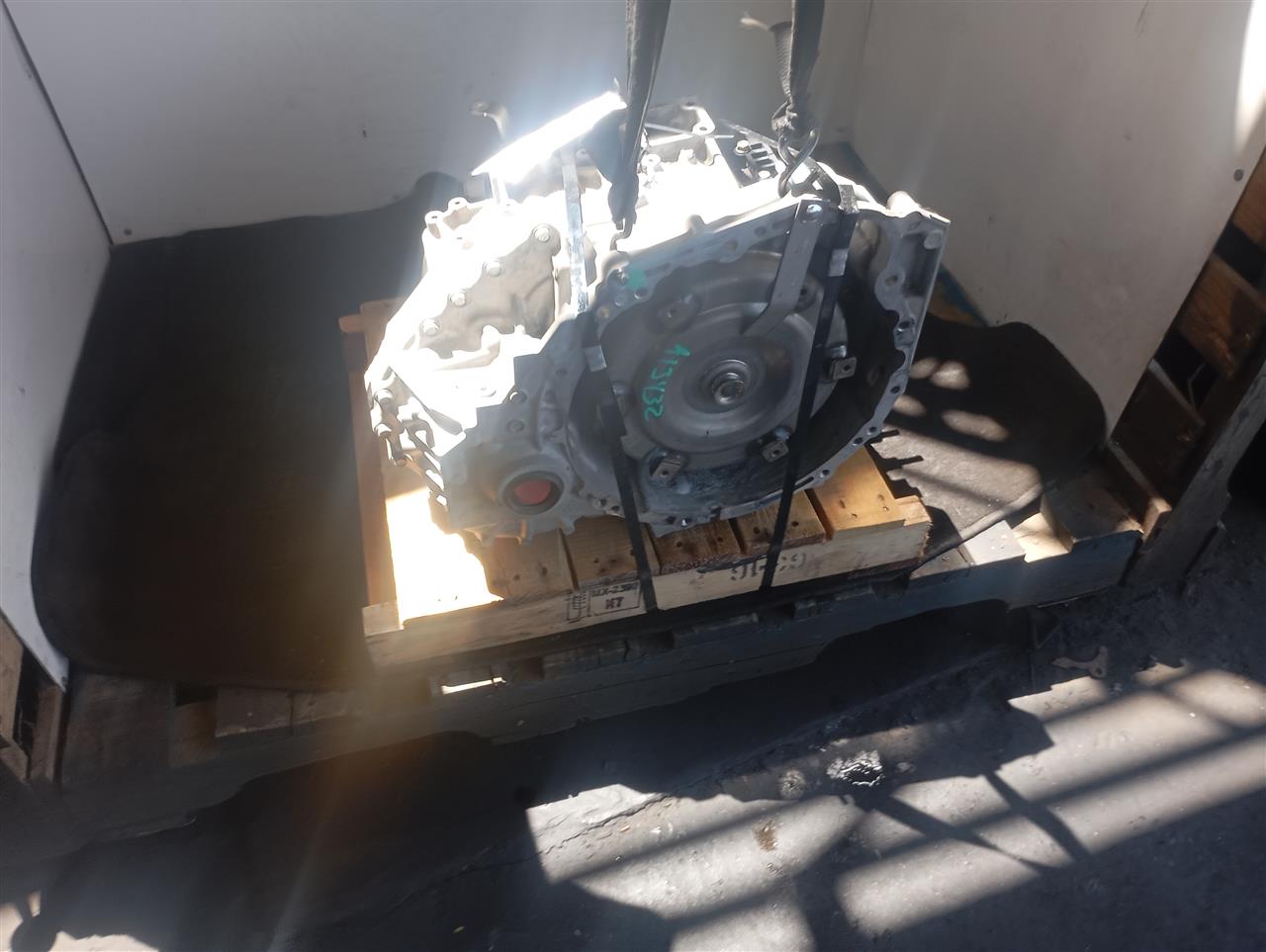 Part image 4