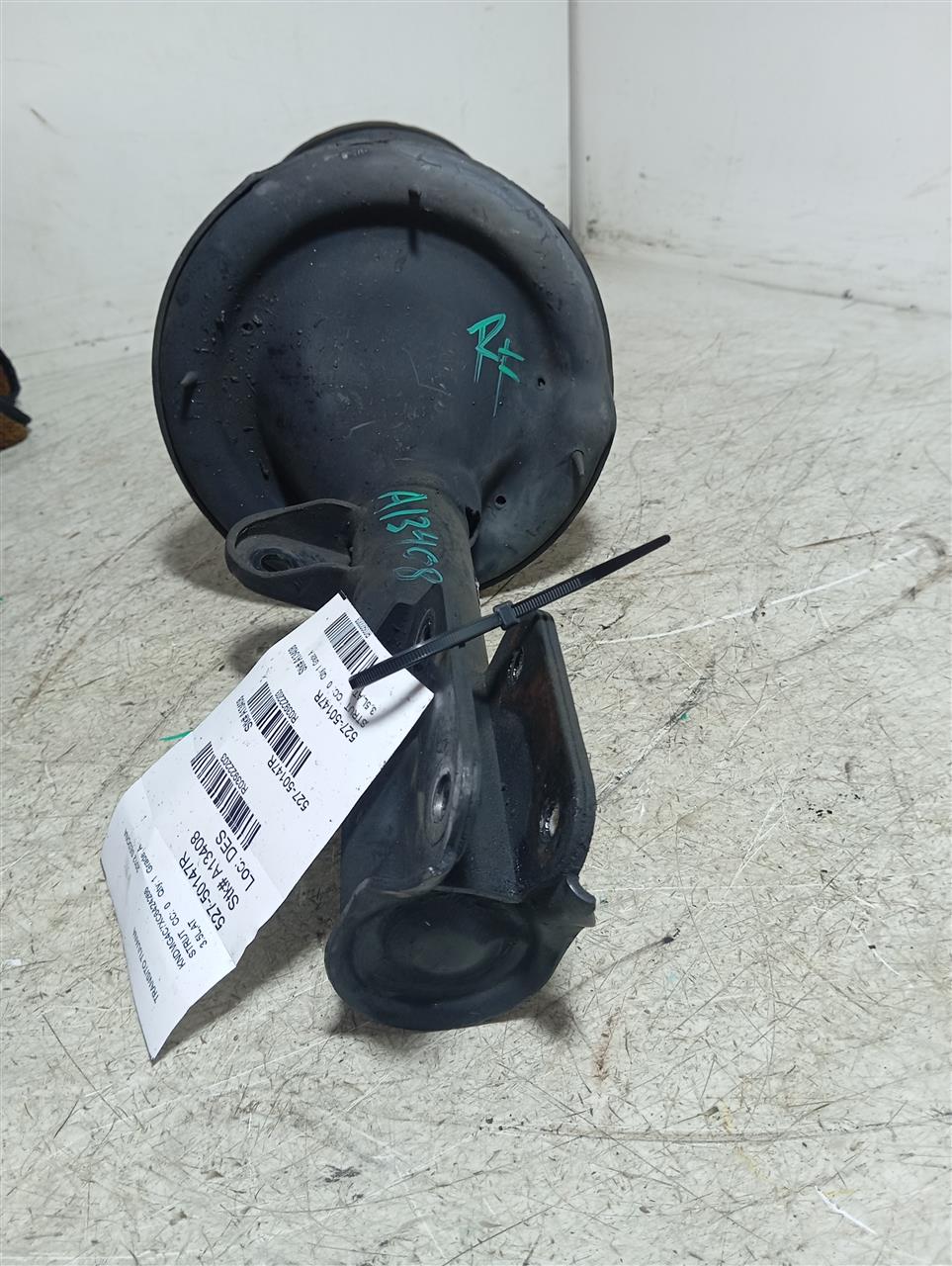 Part image 4