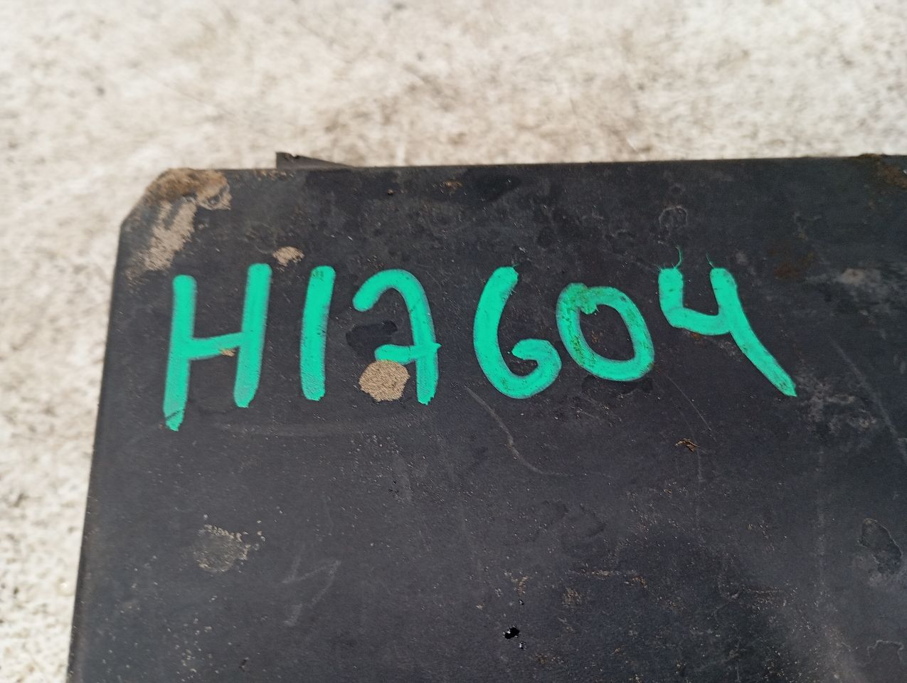 Part image 4