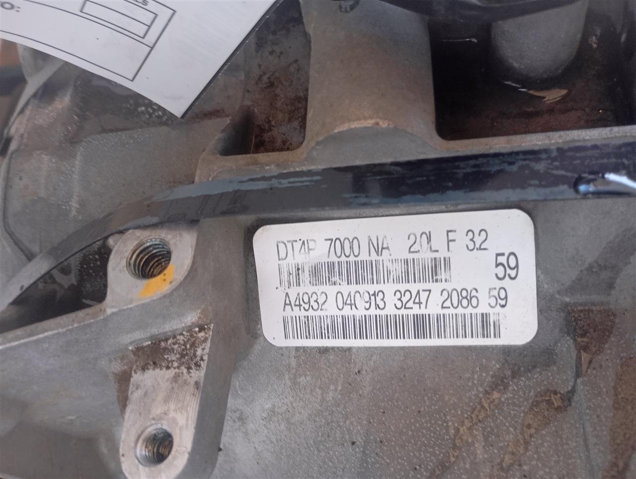 Part image 3