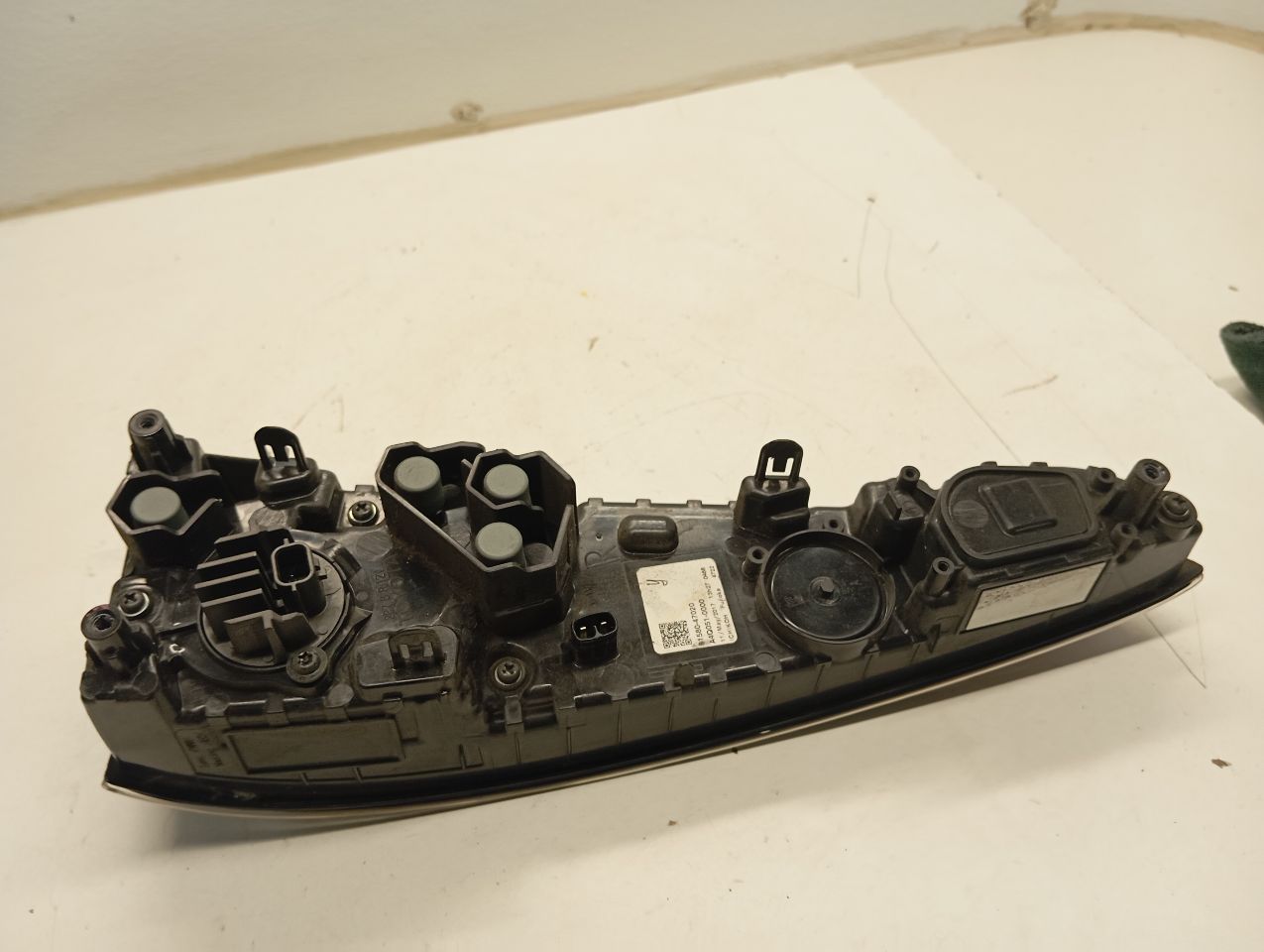 Part image 2