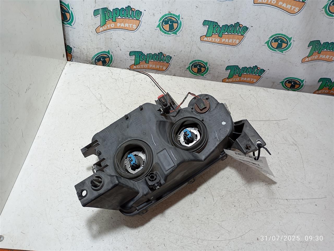 2007 Chrysler CHARGER Headlamp Assembly