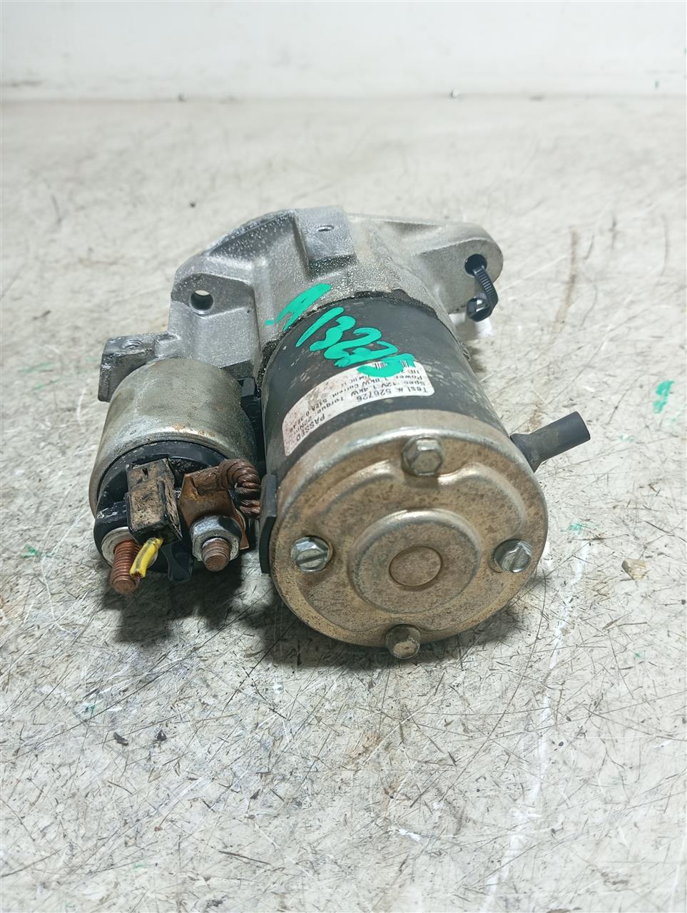 Part image 3