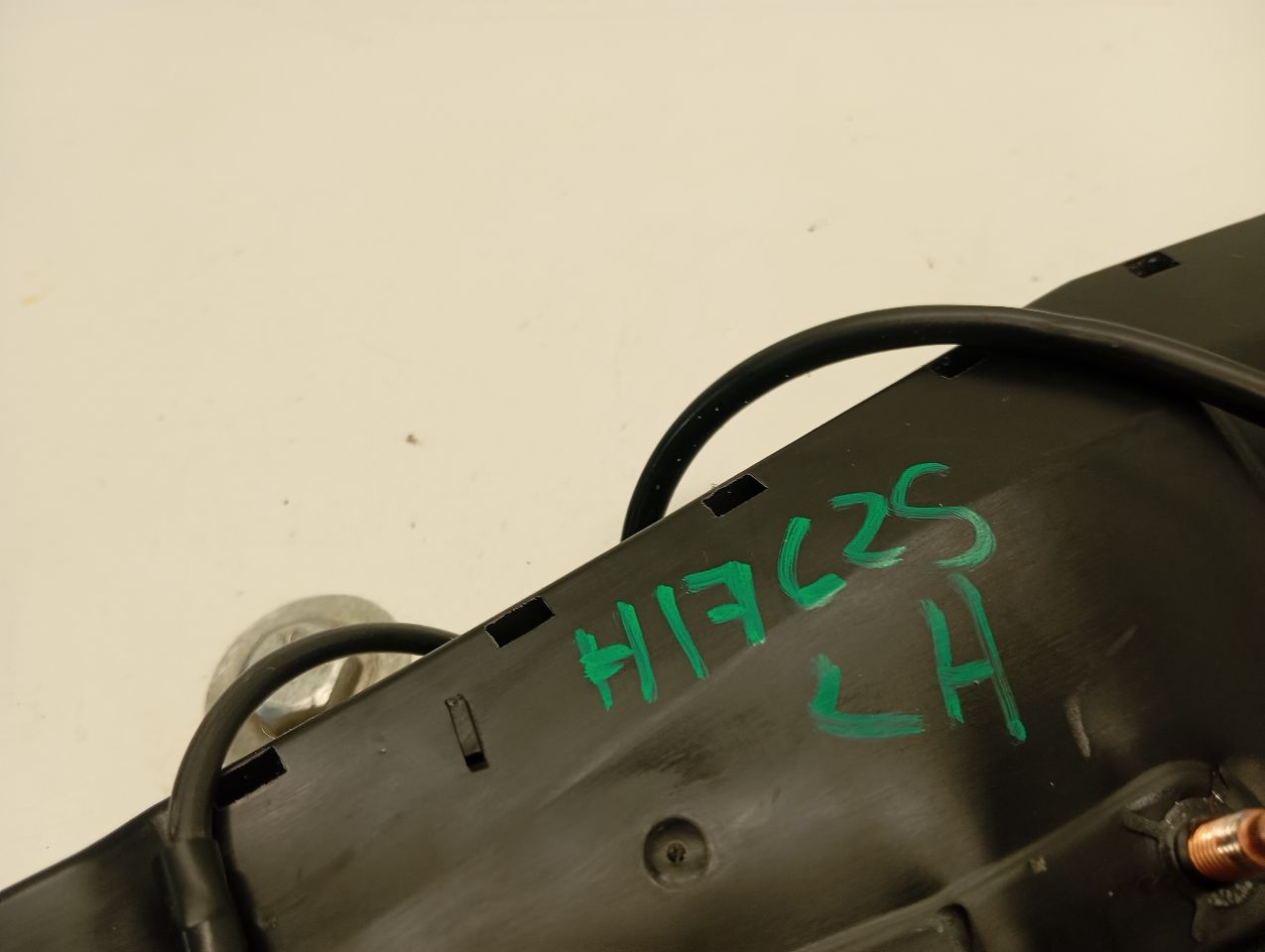 Part image 2