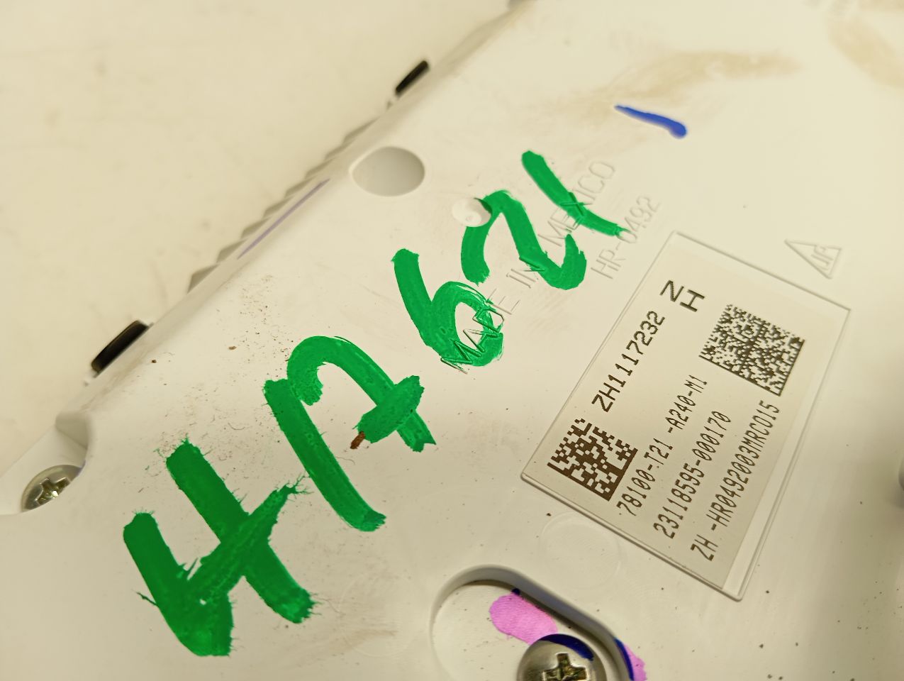 Part image 4