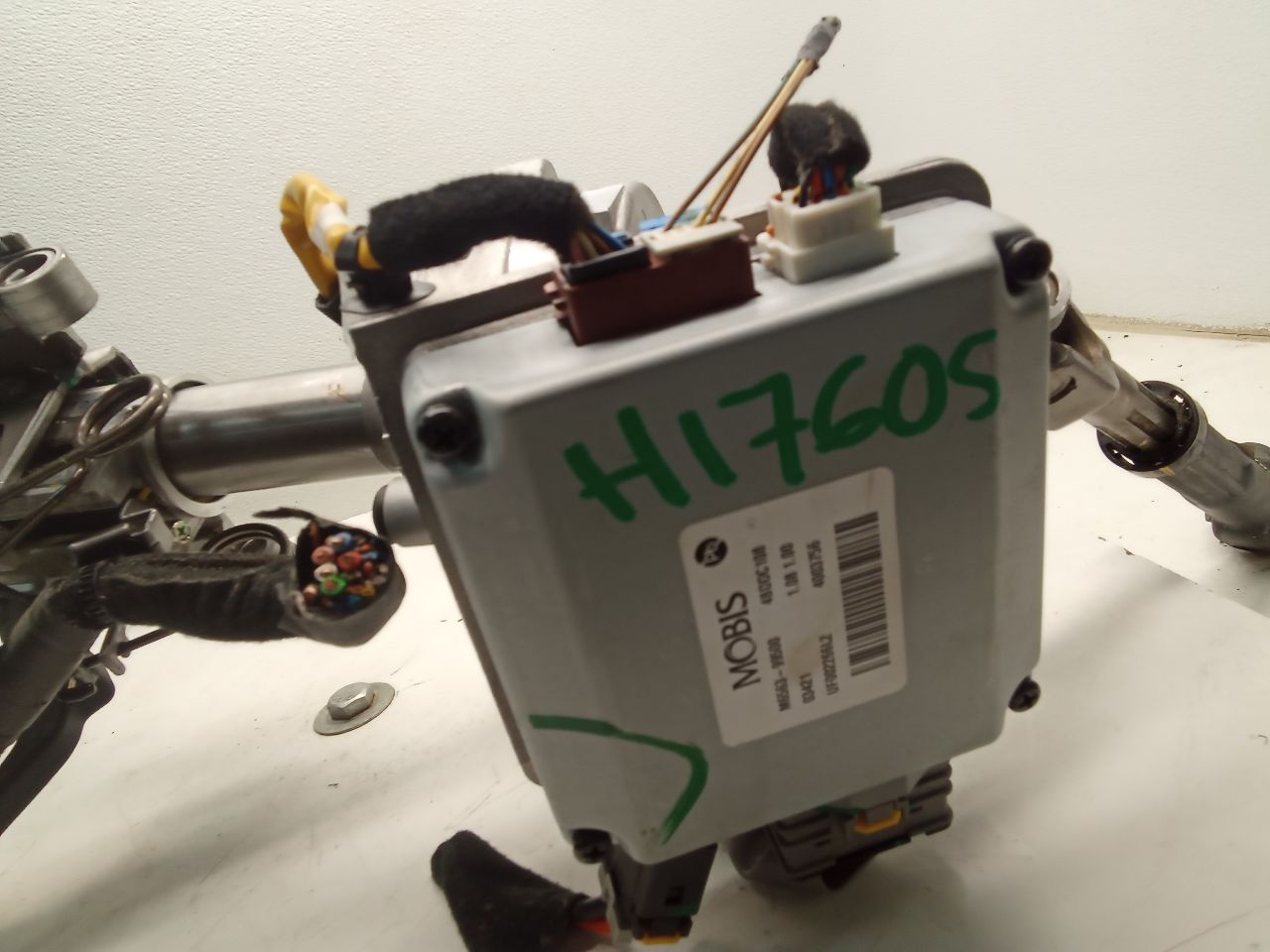 Part image 3