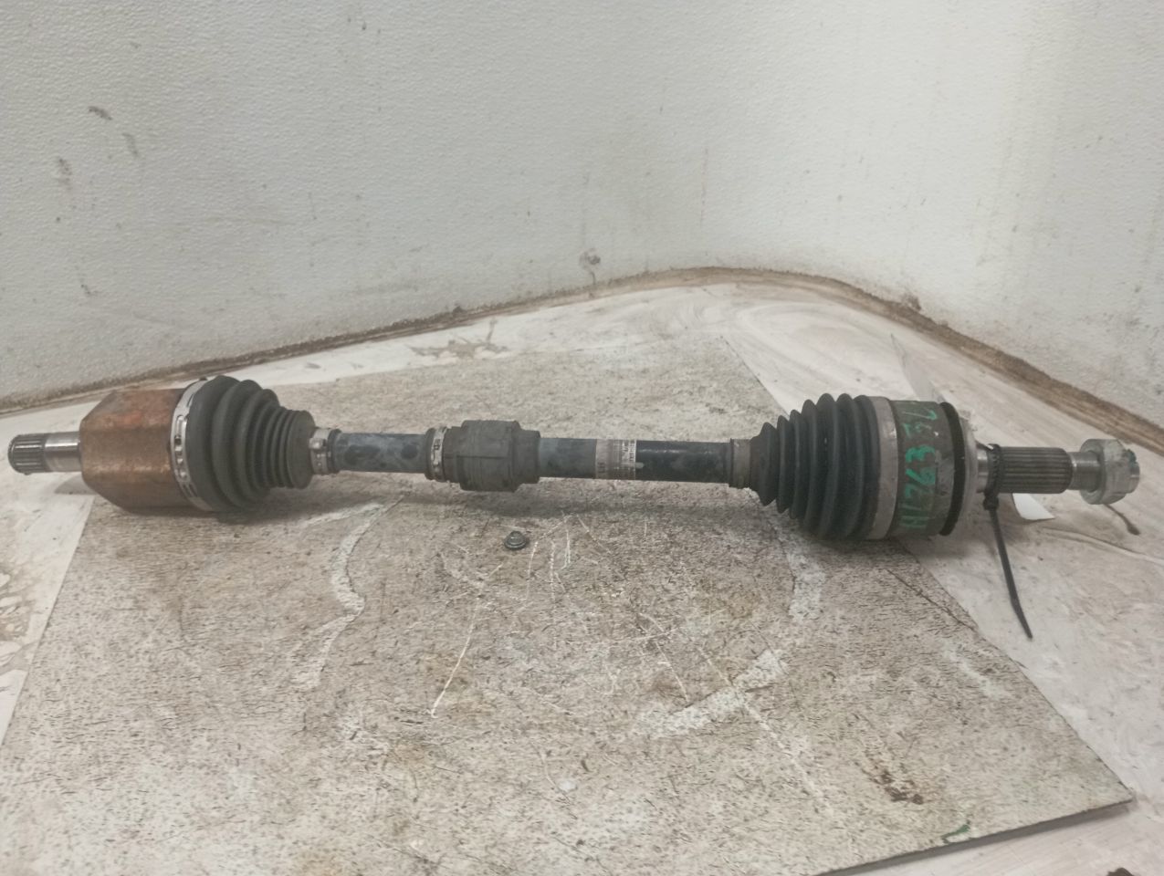 Part image 3
