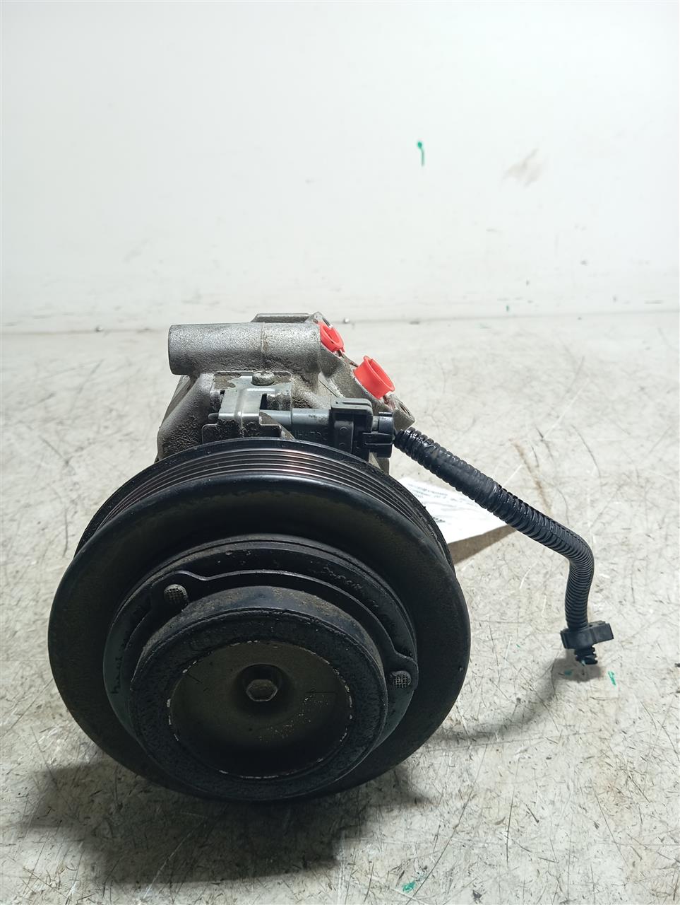 Part image 3