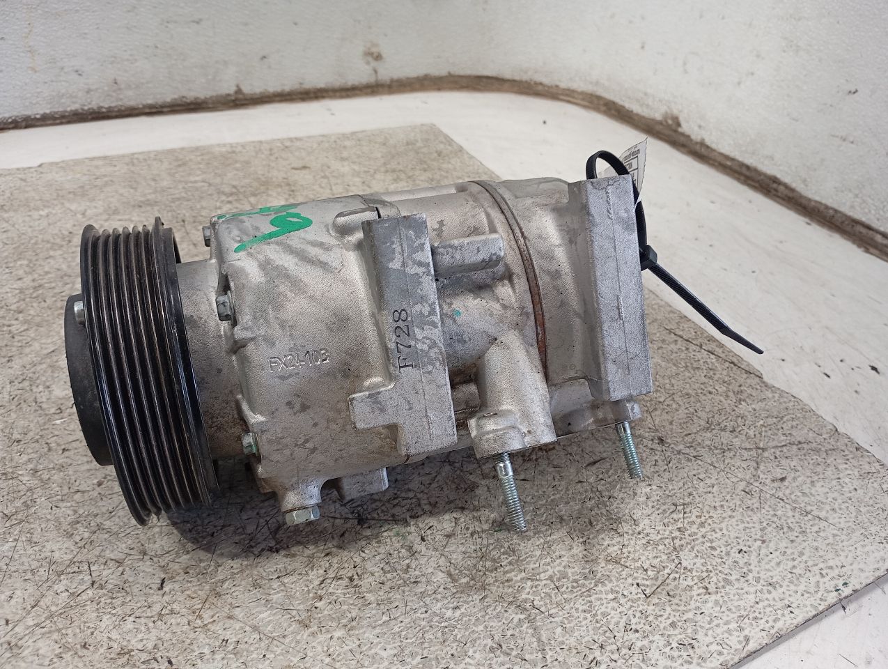 Part image 4