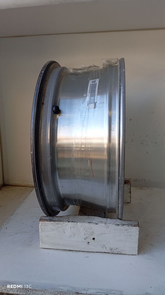 Part image 8