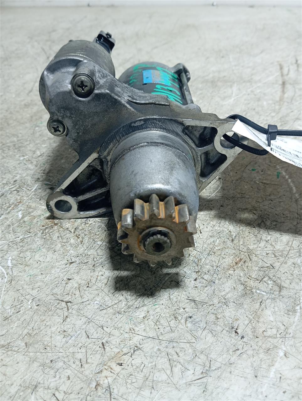 Part image 4